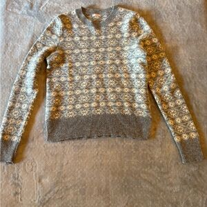 GAP Geometric Knit Sweater in Gray and Cream